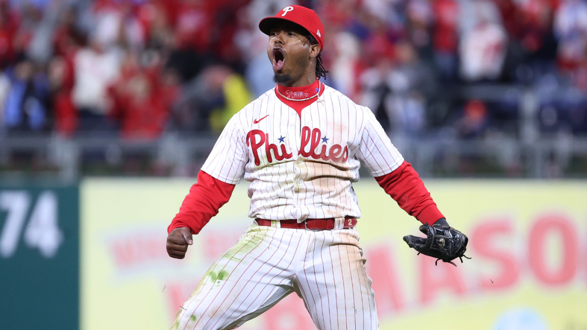 Phillies vs. Padres score, takeaways: Philadelphia takes NLCS Game 3 behind Jean Segura, Seranthony Domínguez