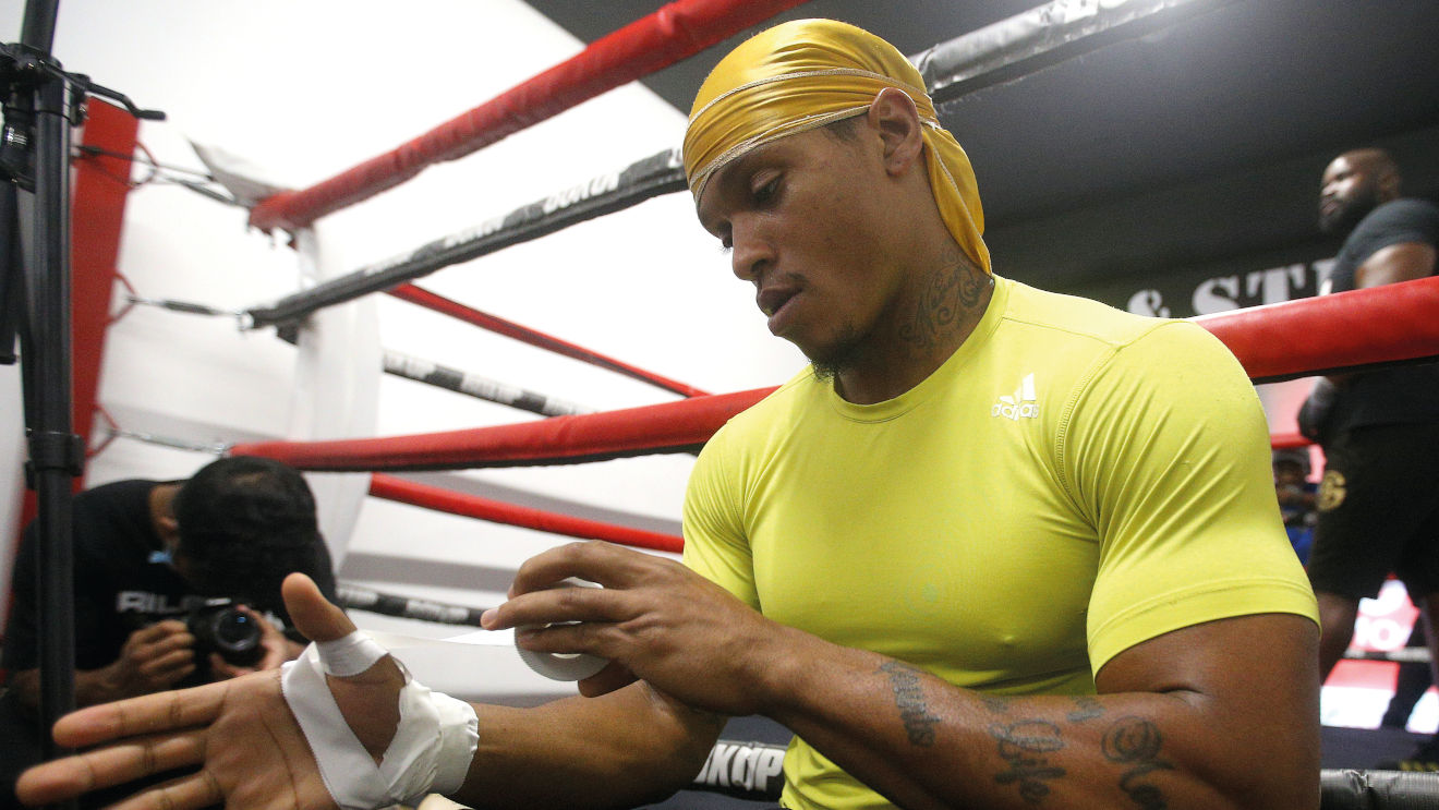 Panel: What sort of chance does Anthony Yarde have against Artur Beterbiev in January?