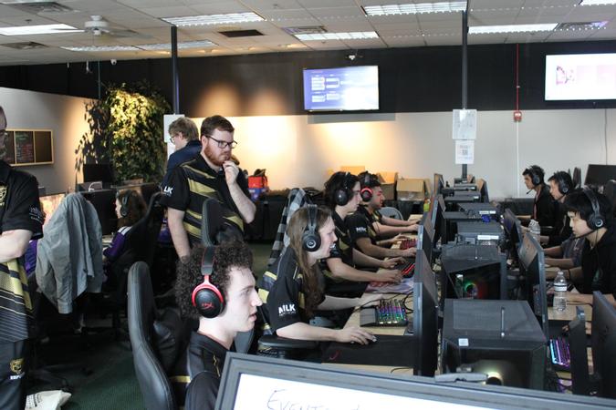 Overwatch and Smash Bros. to Compete in National Top 16 Tournament Bracket in Strong fall Esports Season