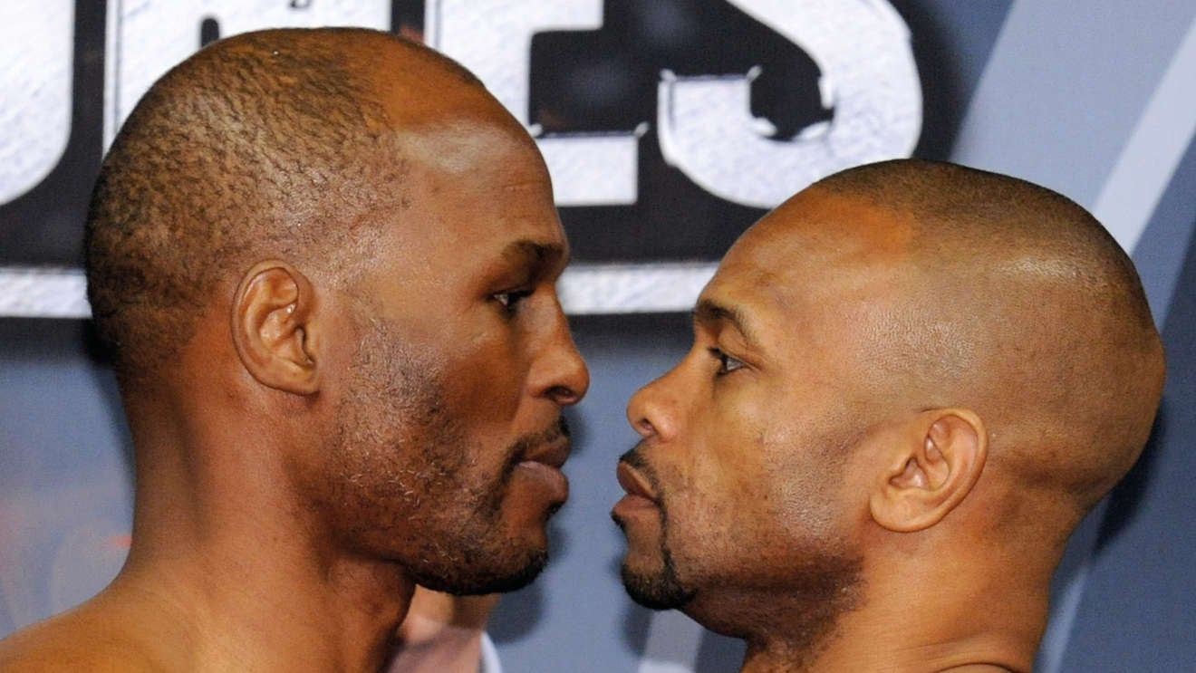 Bernard Hopkins vs Roy Jones