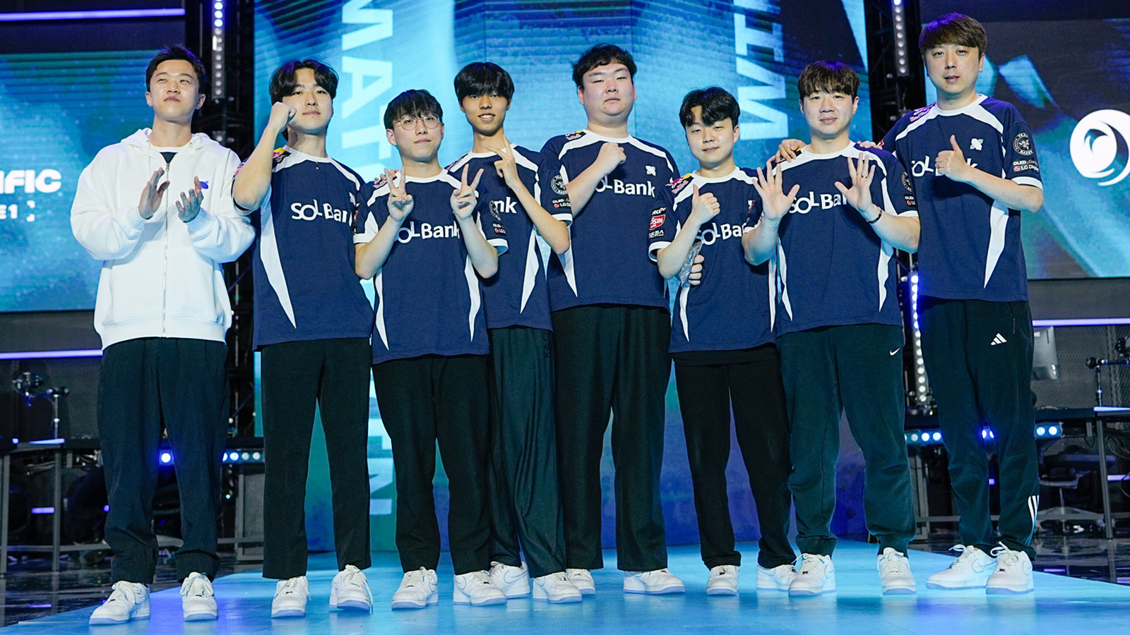 DRX's complete Valorant roster for the VCT 2024 season at the VCT Pacific Stage 1 swiss stage (group stage)